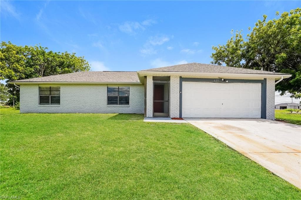 625 NE 8th ST CAPE CORAL, FL 33909