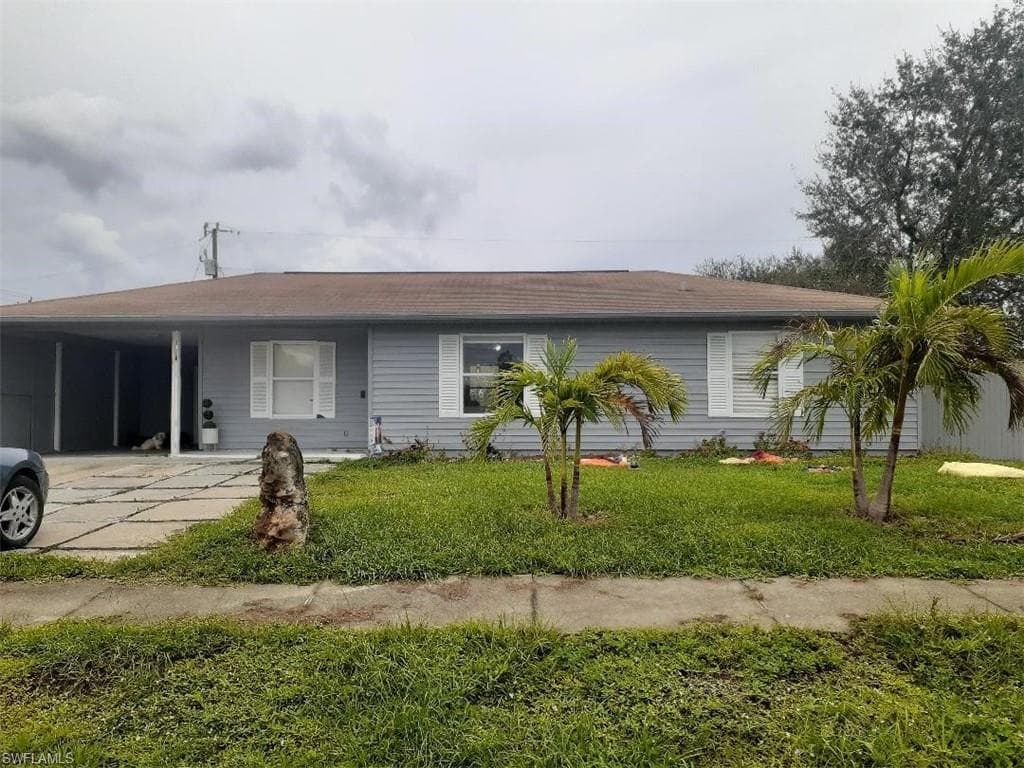 1003 Joel BLVD LEHIGH ACRES, FL 33936