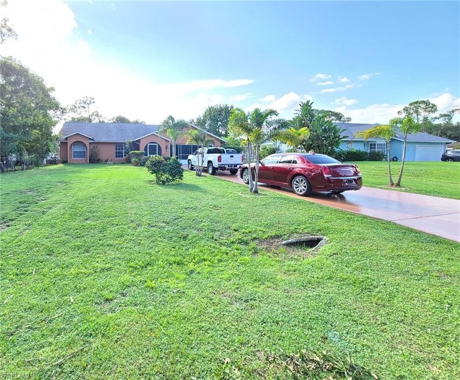 113 Robert AVE LEHIGH ACRES, FL 33936