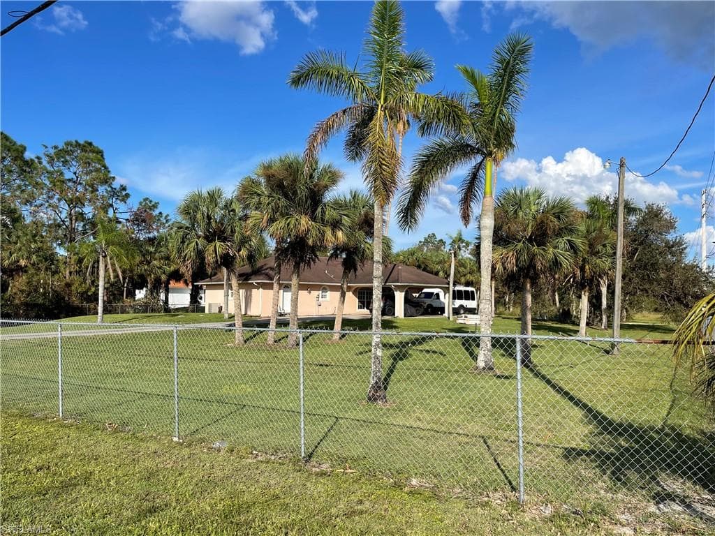 1680 39th ST SW NAPLES, FL 34117