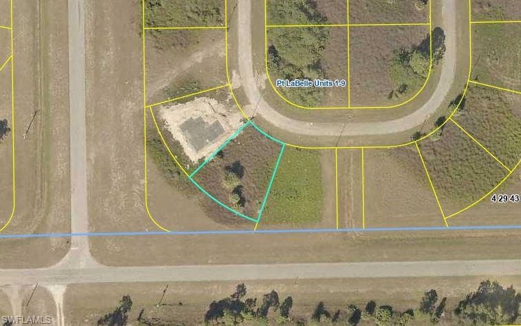 7041 Calder CIR LABELLE, FL 33935