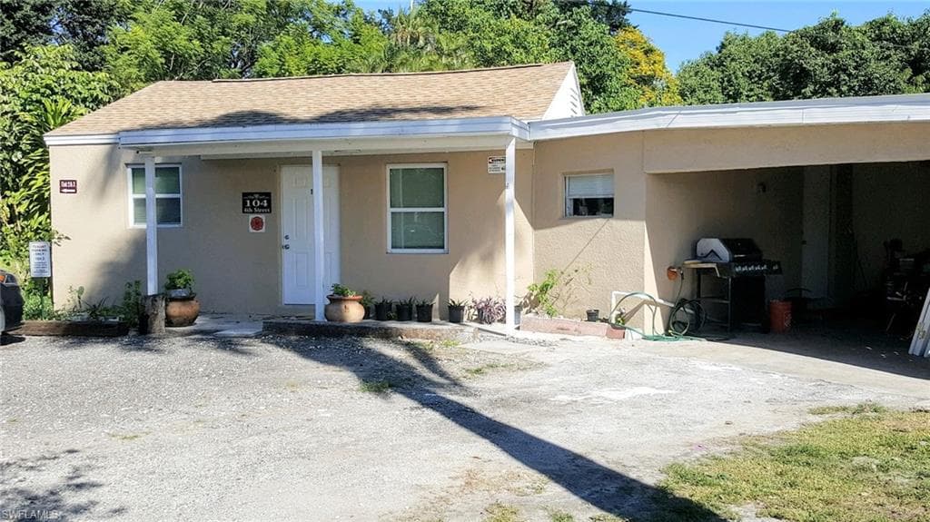 104 4th ST 3 FORT MYERS, FL 33907