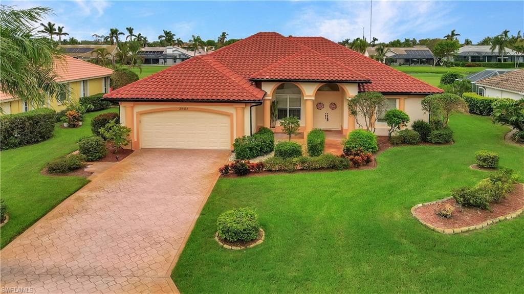 28451 Del Lago WAY BONITA SPRINGS, FL 34135