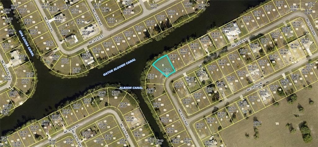 1703 NE 41st ST CAPE CORAL, FL 33909