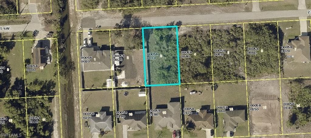 3315 22nd ST SW LEHIGH ACRES, FL 33976