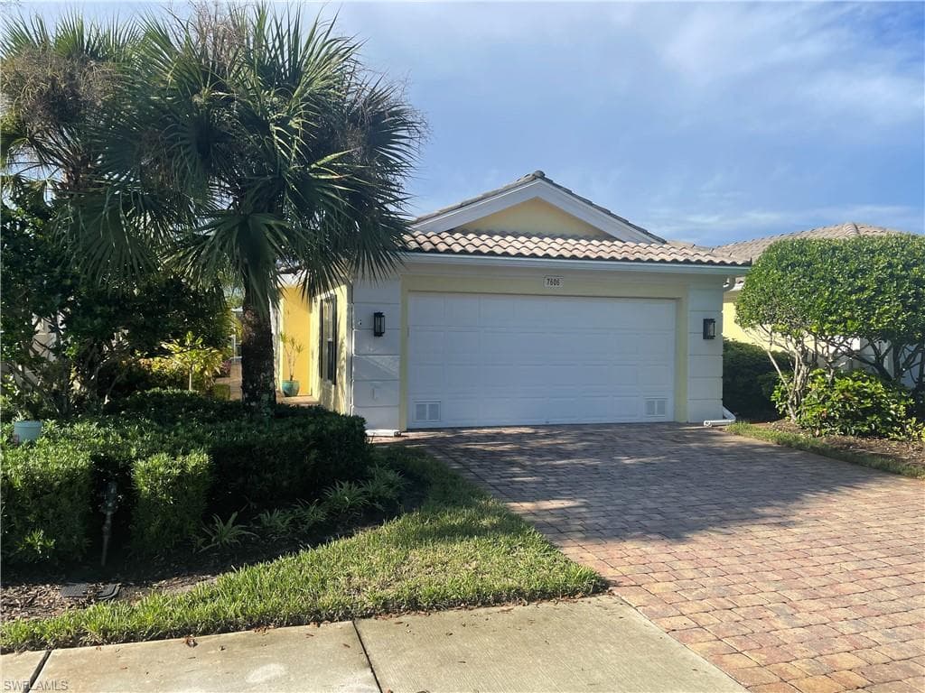 7606 Novara CT NAPLES, FL 34114