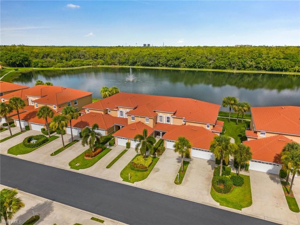 13940 Eagle Ridge Lakes DR 203 FORT MYERS, FL 33912