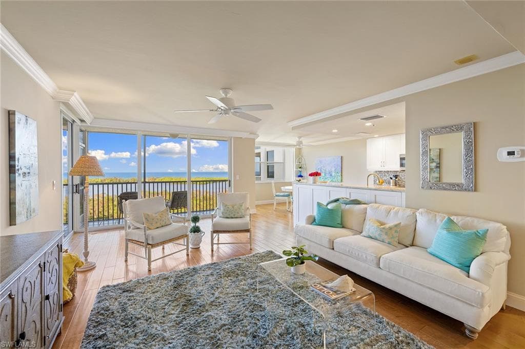 5550 Heron Point DR 702 NAPLES, FL 34108