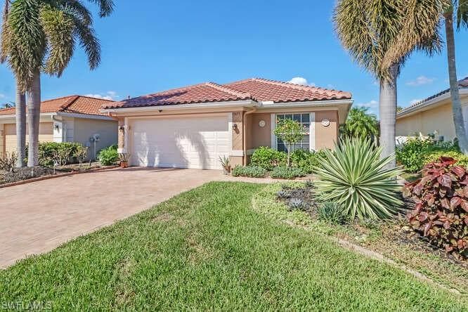 19675 Villa Rosa LOOP ESTERO, FL 33967