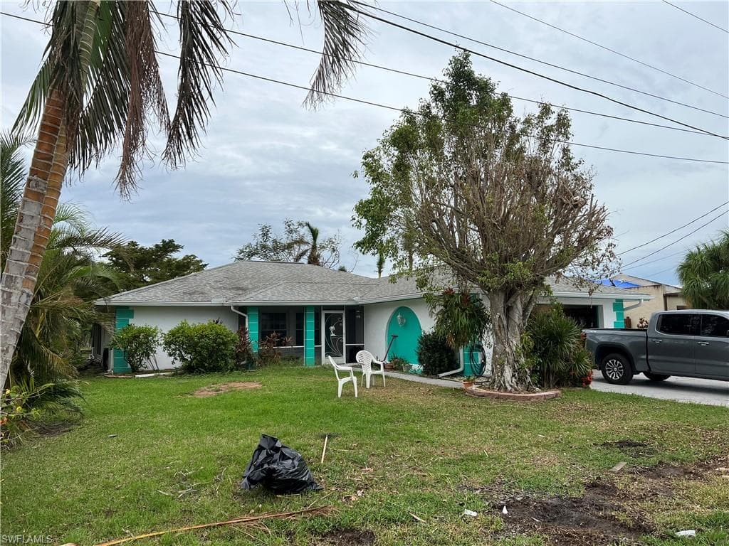 2198 Isle Of Pines AVE FORT MYERS, FL 33905