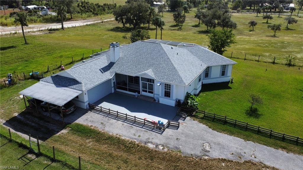 22197 N River RD ALVA, FL 33920
