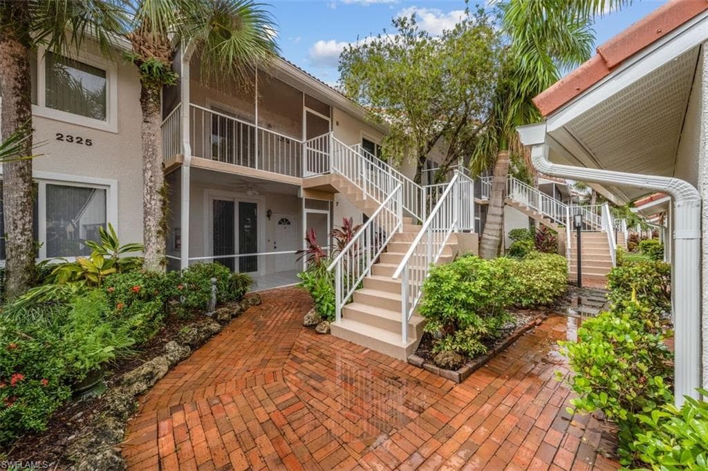 2325 Hidden Lake DR 3808 NAPLES, FL 34112