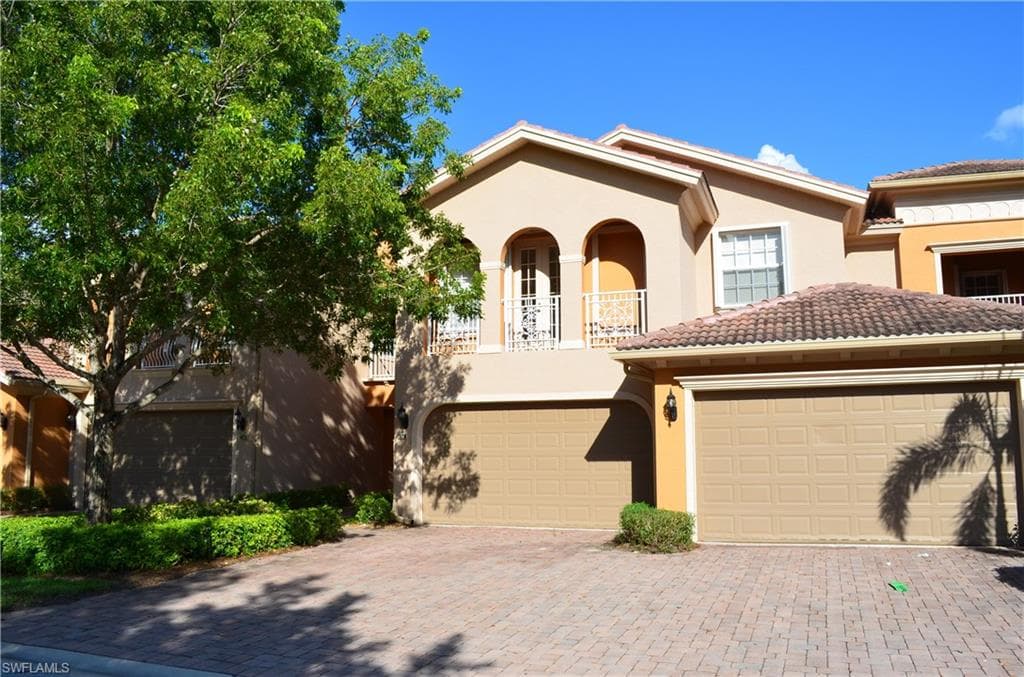 21535 Baccarat LN 104 ESTERO, FL 33928