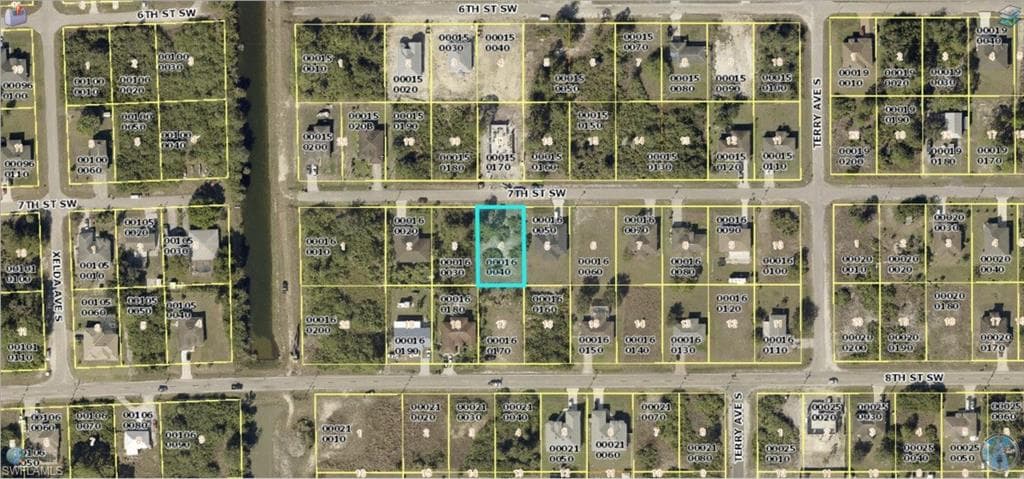 3613 7th ST SW LEHIGH ACRES, FL 33976