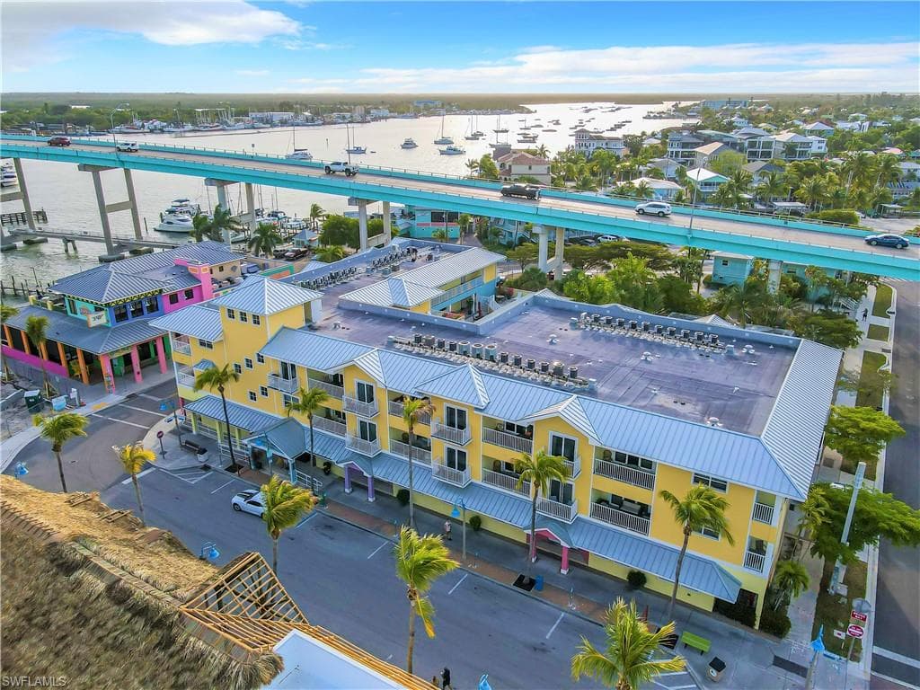 450 Old San Carlos BLVD G102 FORT MYERS BEACH, FL 33931