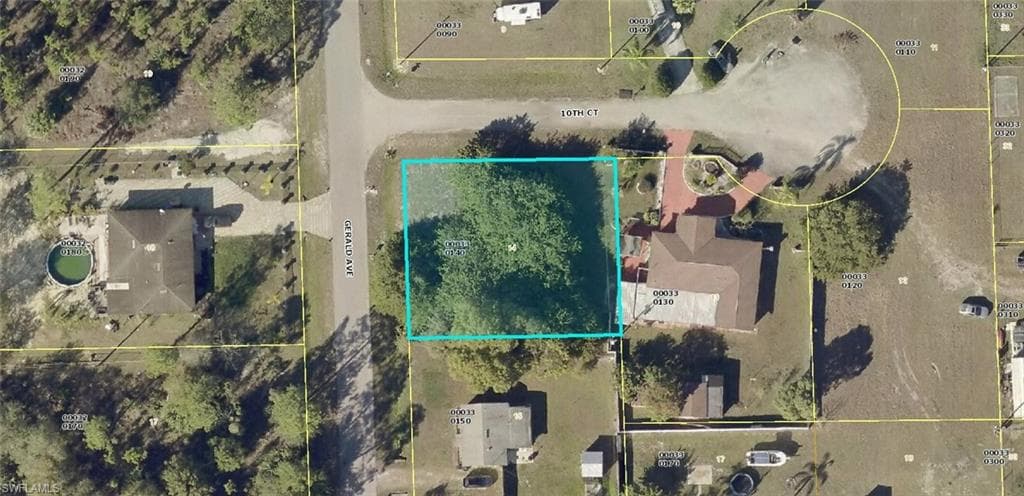 1010 Gerald AVE LEHIGH ACRES, FL 33936