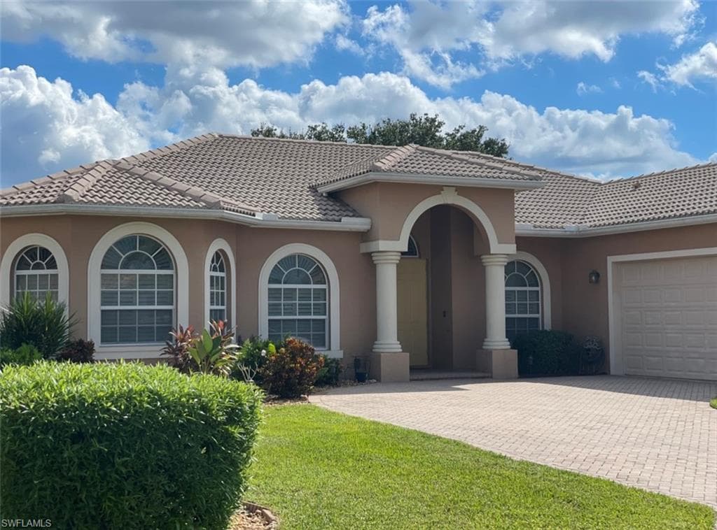 24965 Fairwinds LN BONITA SPRINGS, FL 34135
