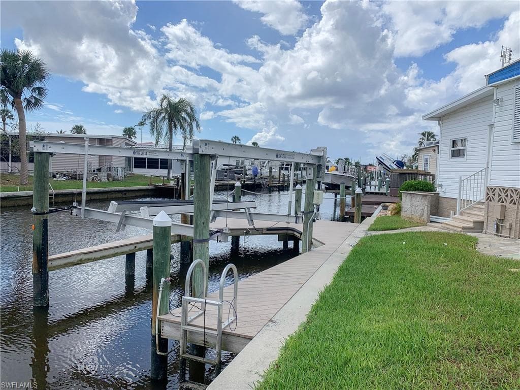 11311 Bougainvillea LN FORT MYERS BEACH, FL 33931