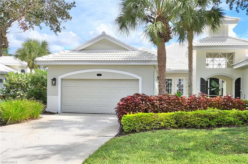 4518 Cardinal Cove LN 40 NAPLES, FL 34114