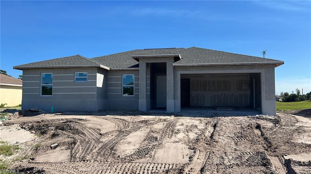 8053 BUTTERCUP CIR LABELLE, FL 33935