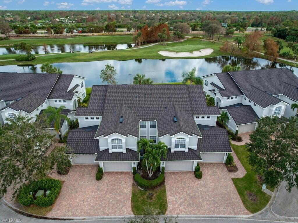 5916 Three Iron DR 2602 NAPLES, FL 34110