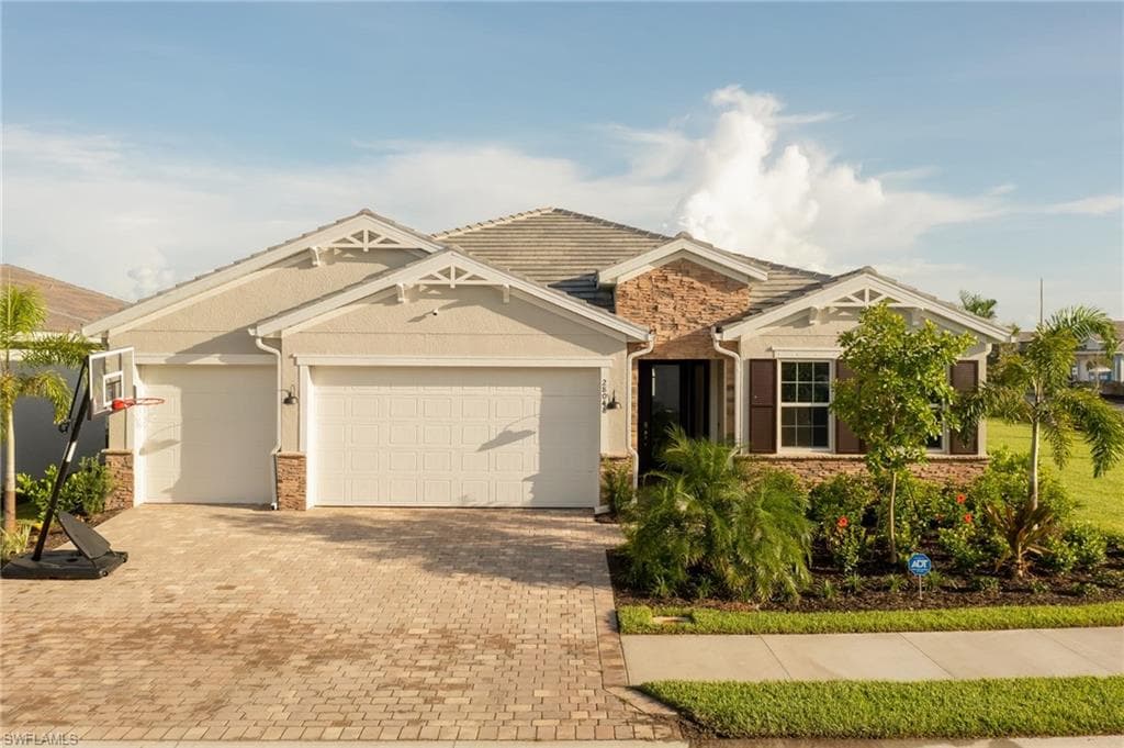 28048 Captiva Shell LOOP BONITA SPRINGS, FL 34135