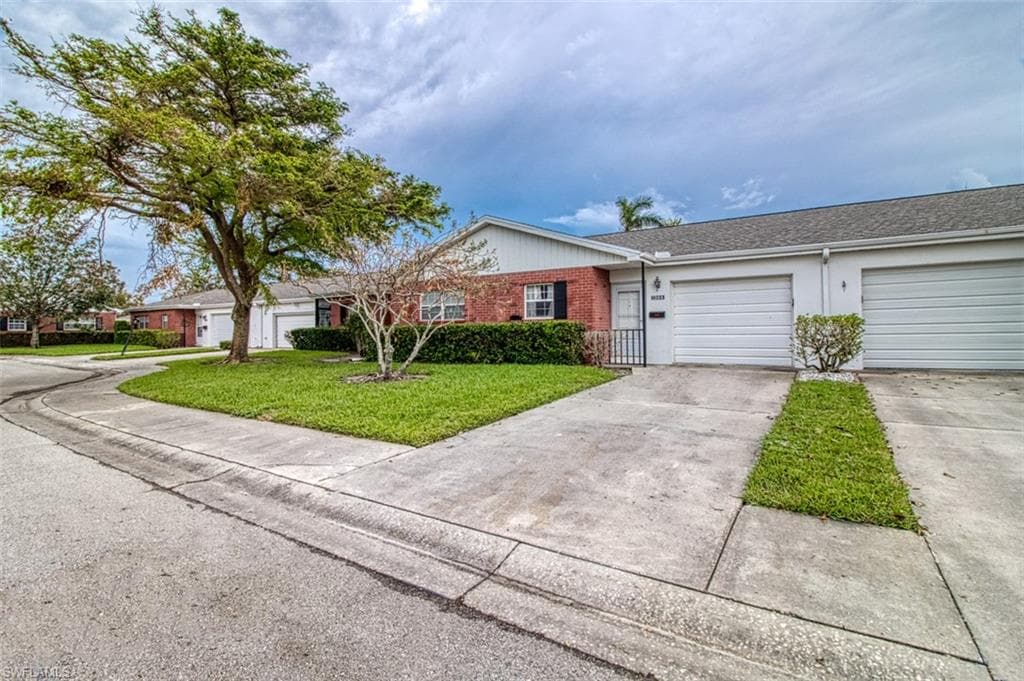 1355 Bunker WAY FORT MYERS, FL 33919