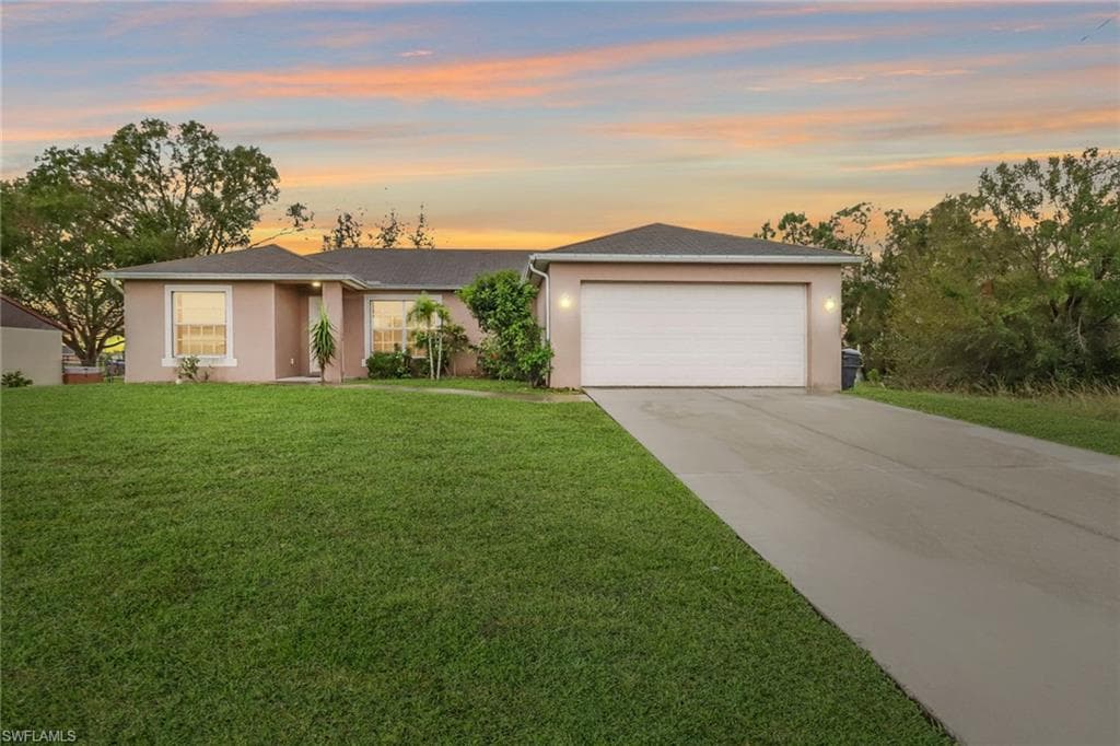 4013 9th ST SW LEHIGH ACRES, FL 33976