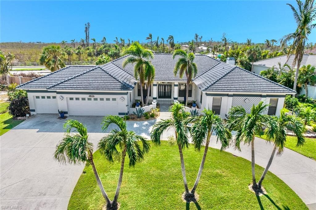 4826 Conover CT FORT MYERS, FL 33908