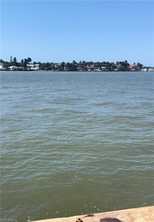 1900 Kingfish RD NAPLES, FL 34102
