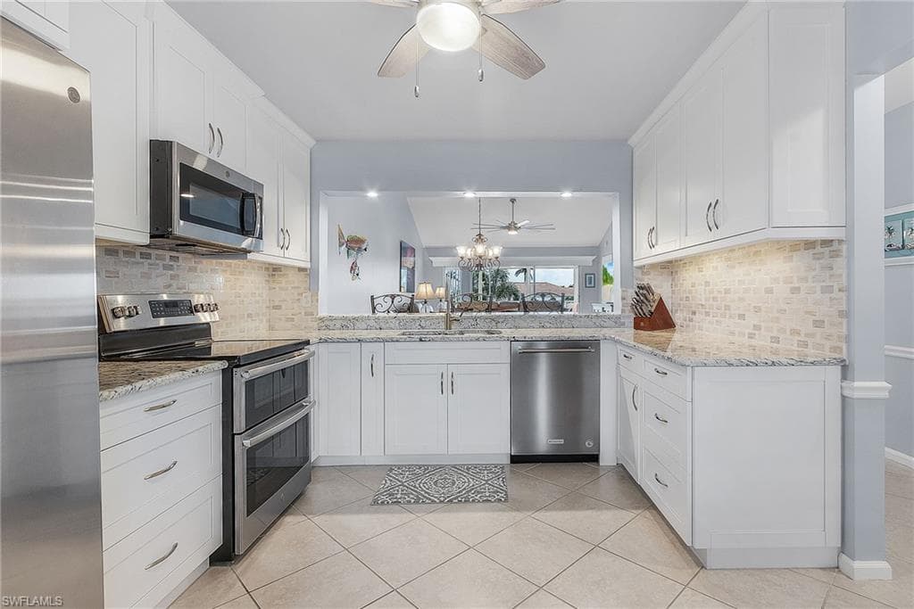 6780 Dennis CIR M-206 NAPLES, FL 34104