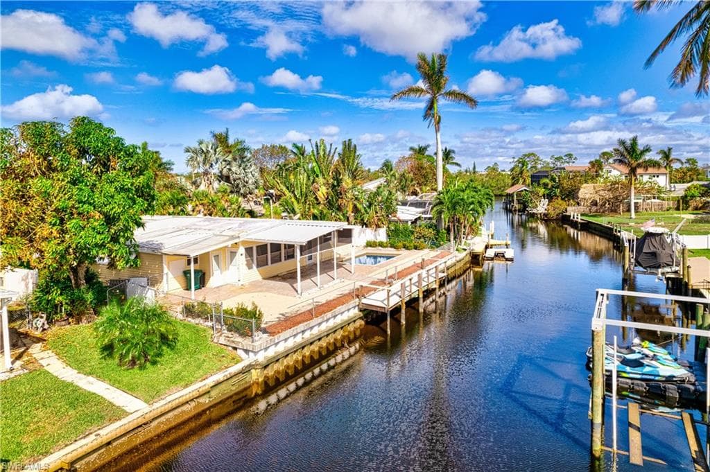 1809 Harbor LN NAPLES, FL 34104