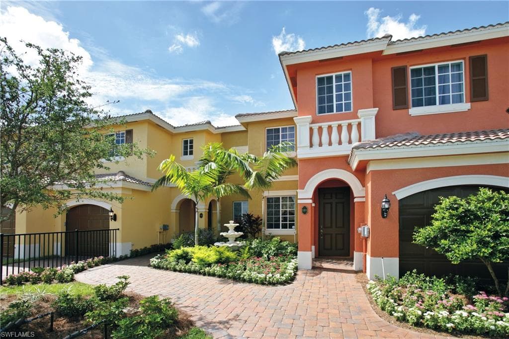 10320 Olivewood WAY 73 ESTERO, FL 33928