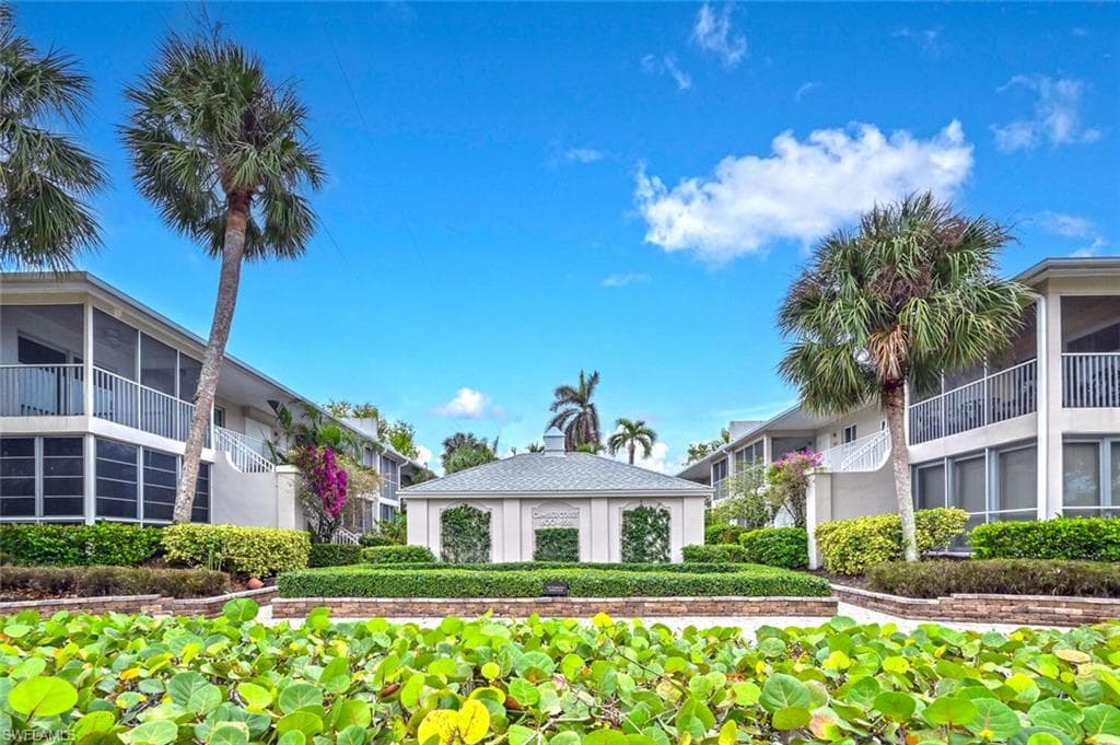 634 7th AVE S B-634 NAPLES, FL 34102