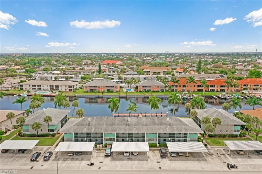 4427 Country Club BLVD H10 CAPE CORAL, FL 33904