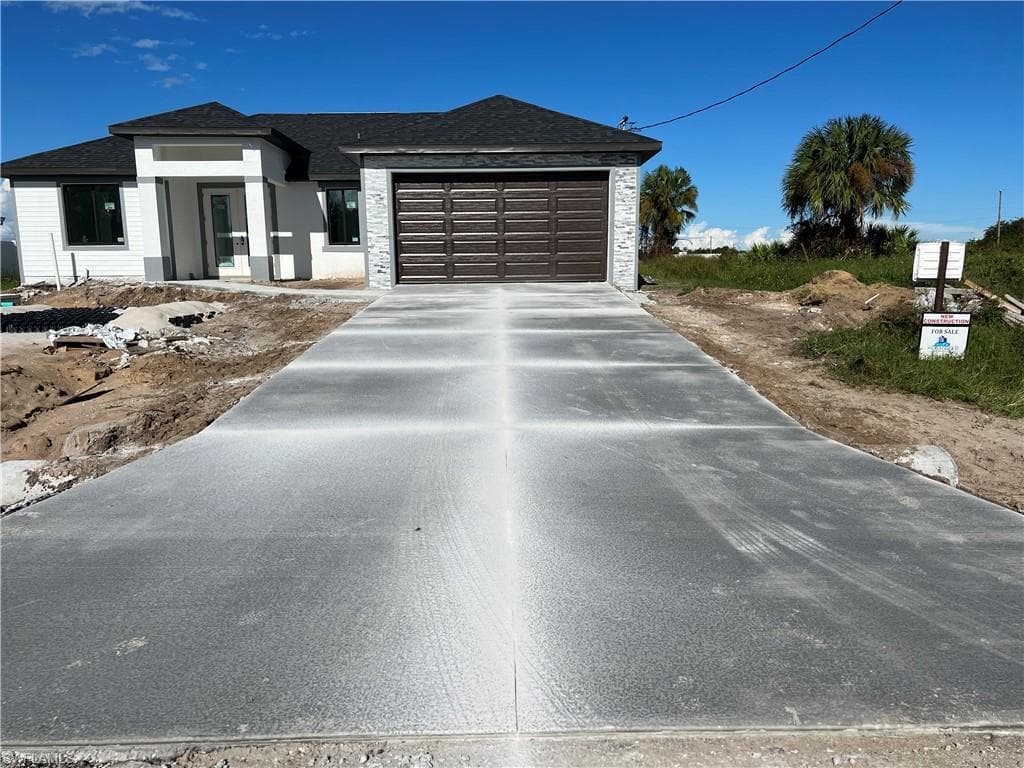 7029 Brazil CIR LABELLE, FL 33935