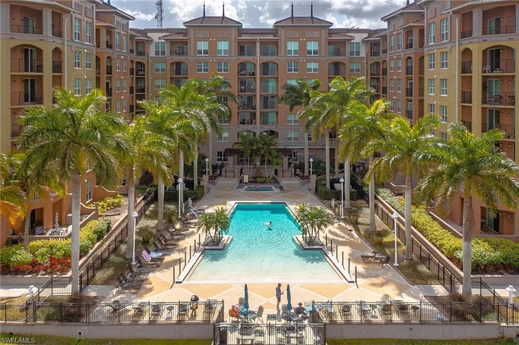 2825 Palm Beach BLVD 618 FORT MYERS, FL 33916