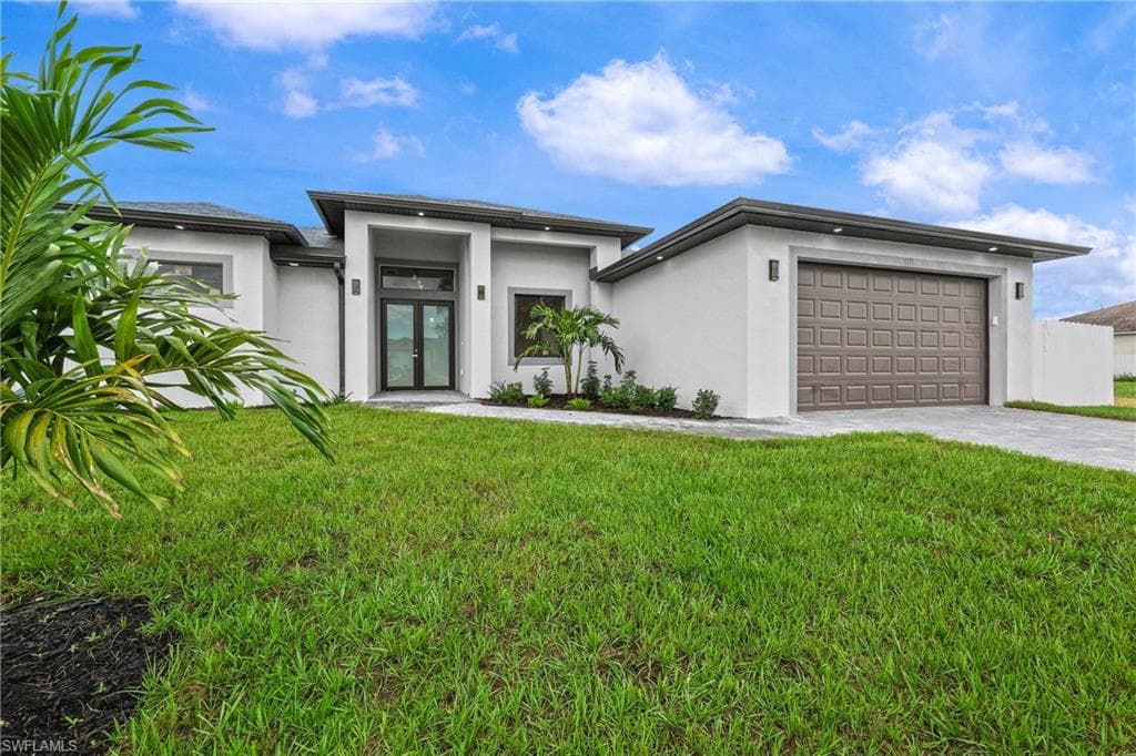1117 NE 6th PL CAPE CORAL, FL 33909