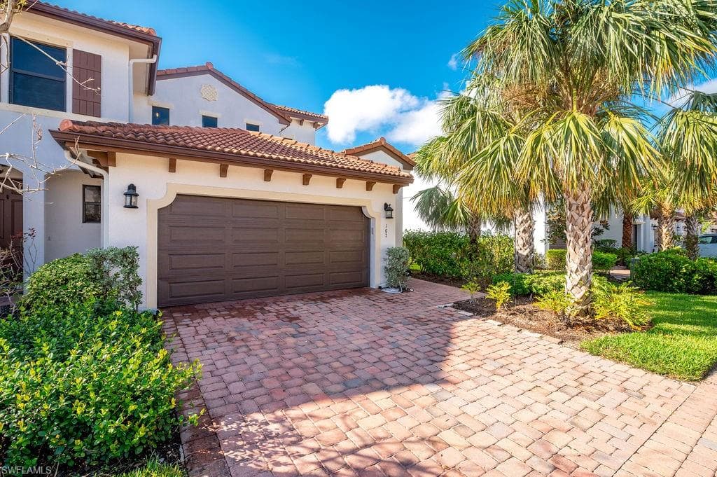 9453 Montebello WAY 107 FORT MYERS, FL 33908