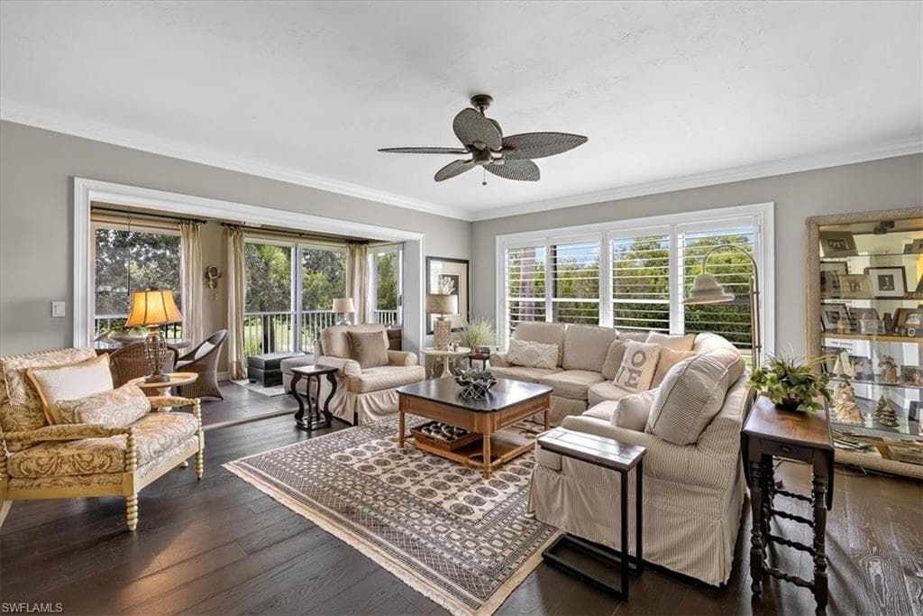 4600 Yacht Harbor DR NAPLES, FL 34112