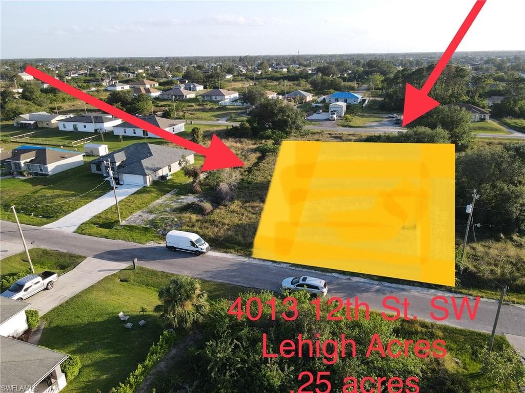 4013 12th ST SW LEHIGH ACRES, FL 33976