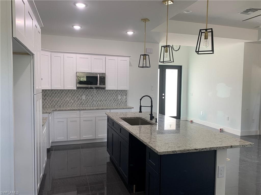 505 Keller ST E LEHIGH ACRES, FL 33974