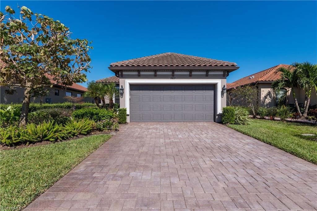 8459 Volaro WAY NAPLES, FL 34114
