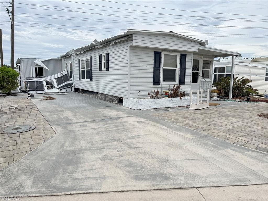 11220 Bayside LN FORT MYERS BEACH, FL 33931