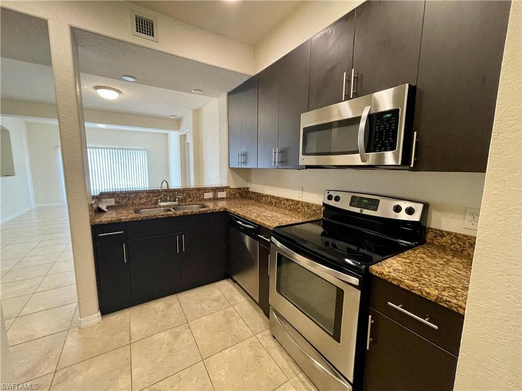 13180 Bella Casa CIR 162 FORT MYERS, FL 33966