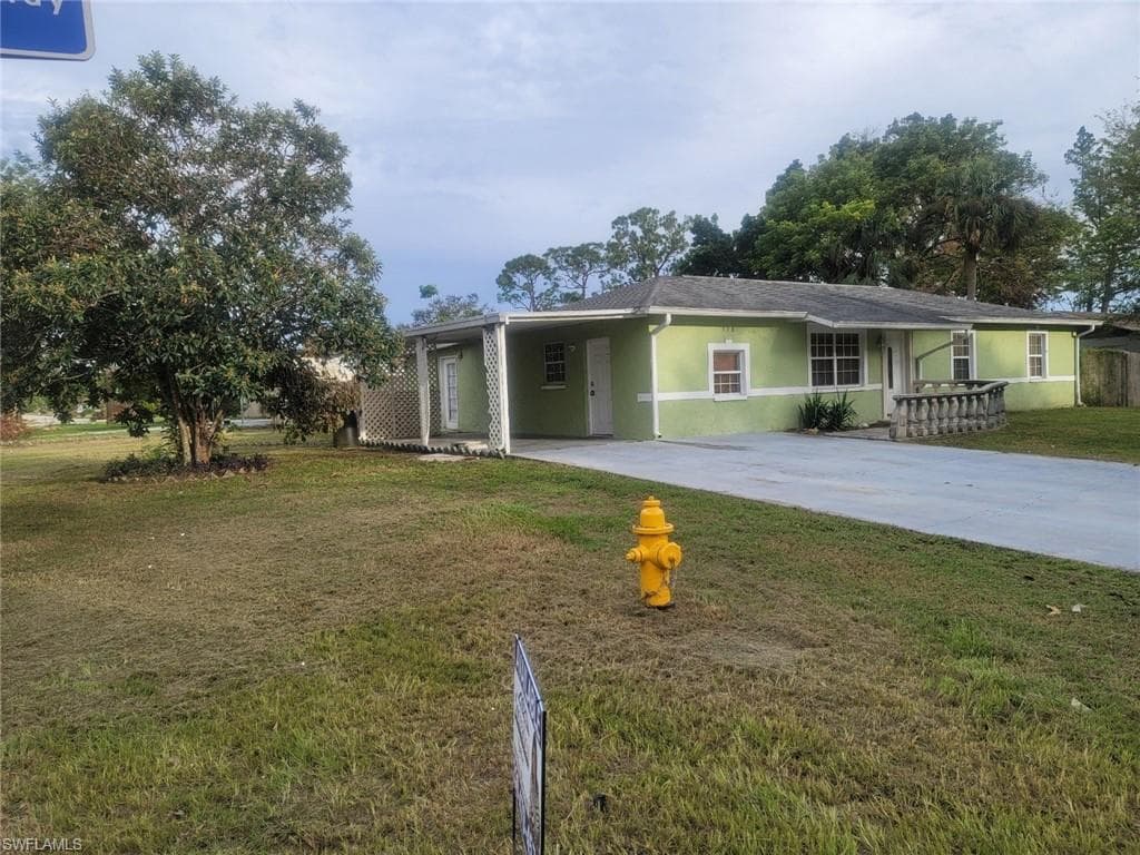 318 Vermont WAY LEHIGH ACRES, FL 33936