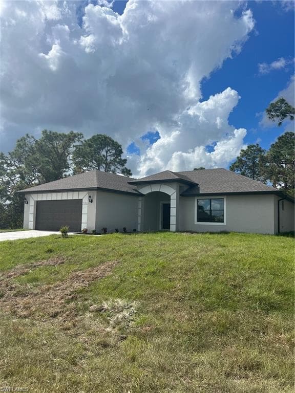 2804 10th ST SW LEHIGH ACRES, FL 33976