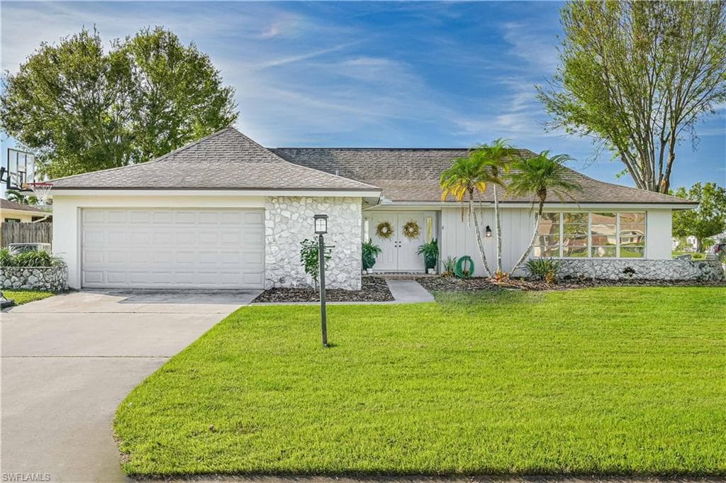 1328 Brentwood PKWY FORT MYERS, FL 33919