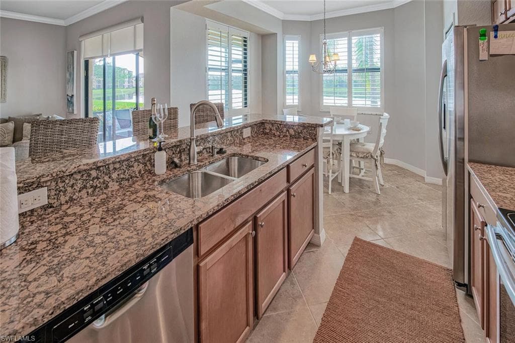 9735 Acqua CT 612 NAPLES, FL 34113