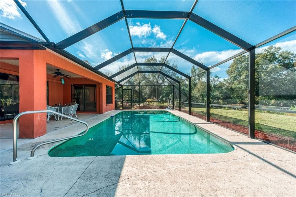 1885 Desoto BLVD S NAPLES, FL 34117